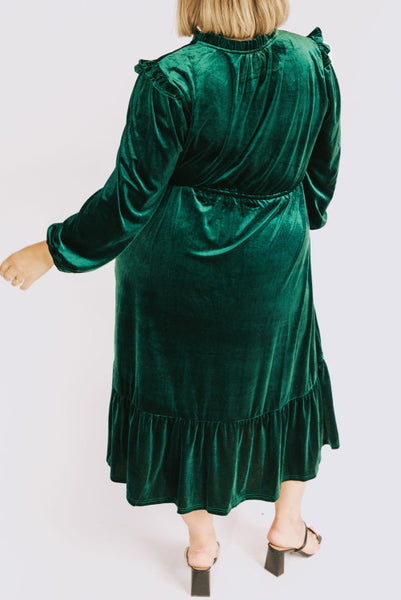 Curvy Green Velvet Maxi Dress with Notch V-neck and Tying Neckline