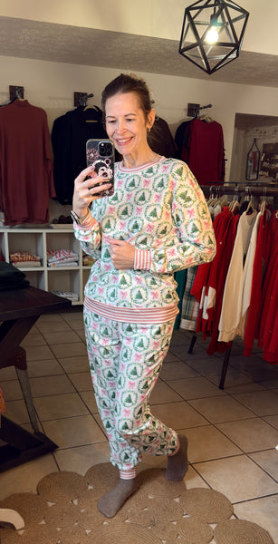 Pink Bows and Christmas Tree Loungewear Set