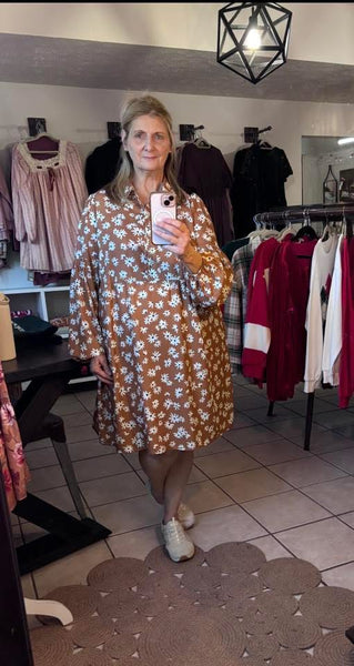 Curvy Golden Brown Daisy Floral Print Split Button Neck Puff Sleeve Babydoll Dress