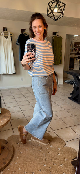 Dark Wash Drawstring Waist Raw Hem Wide Leg Denim Ankle Length Jeans