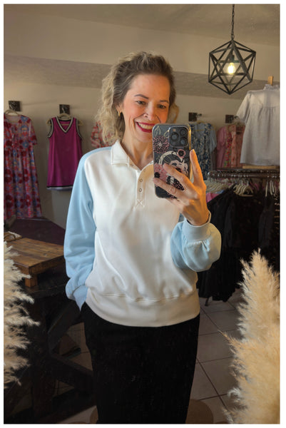 Blue and White Snap Buttons Sweatshirt Pullover