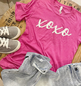 XOXO Tshirt - Heathered Berry