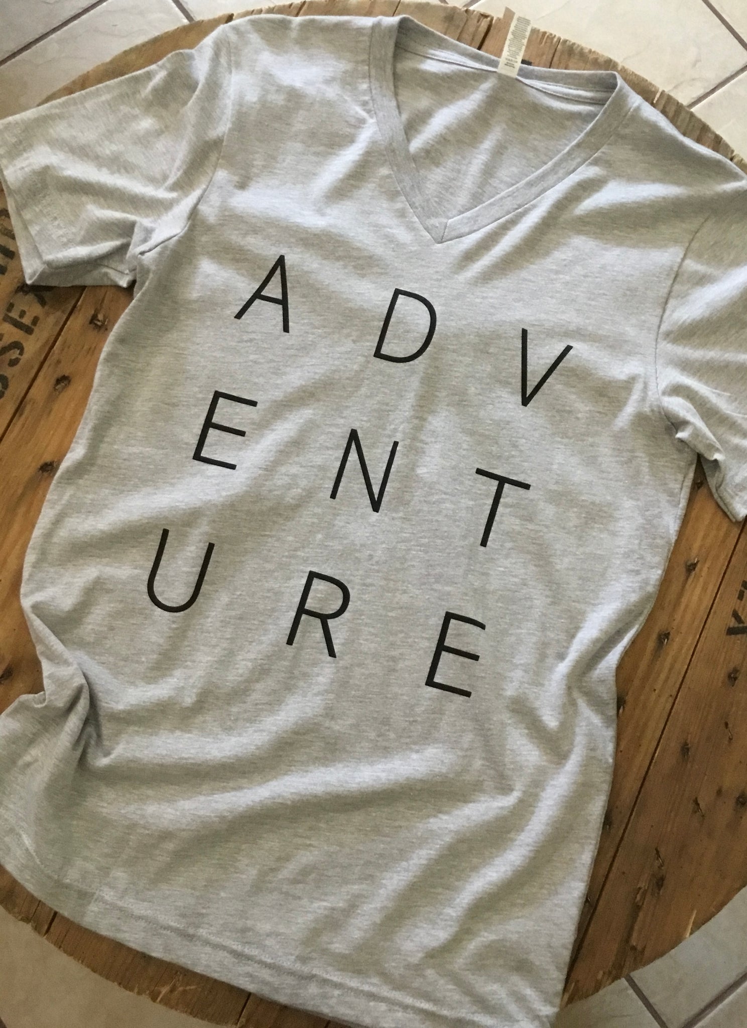 Adventure -V Neck Tshirt - Gray - Travel Tee